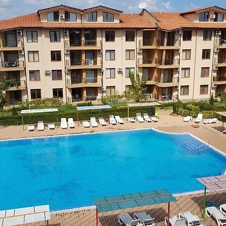 アパート Renta Bg In *