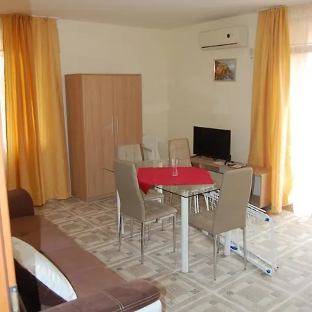 Renta Bg In דירה