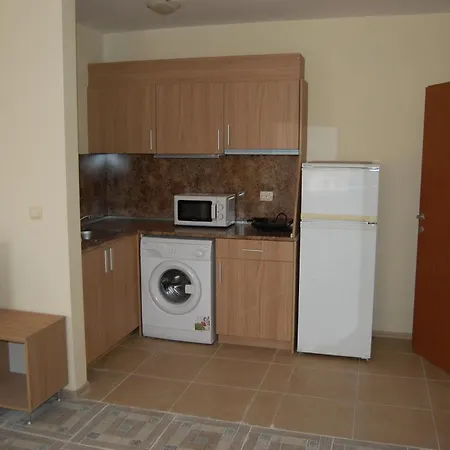 Renta Bg In ツァレヴォ