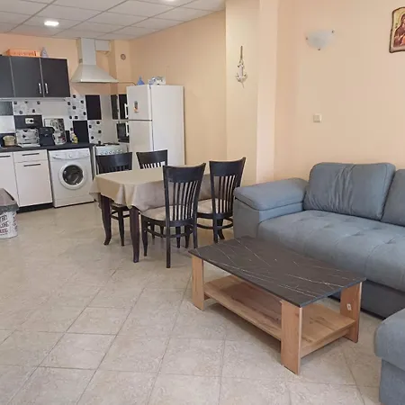 Renta Bg In דירה צרבו